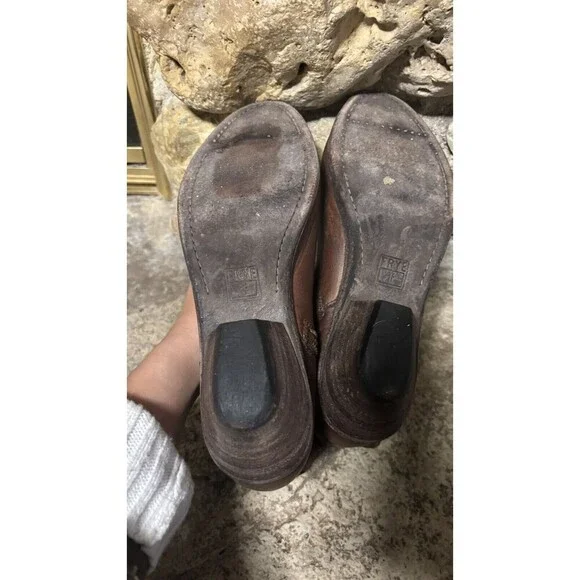 FRYE Brown Distressed Leather Almond Toe Cone Heel Zipper Buckle Ankle Boots 9 - Picture 7 of 7